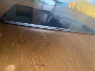 iPad Pro M1 2TB + Apple Pencil + Magic Keyboard