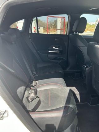 Mercedes-Benz GLA GLA 200 D