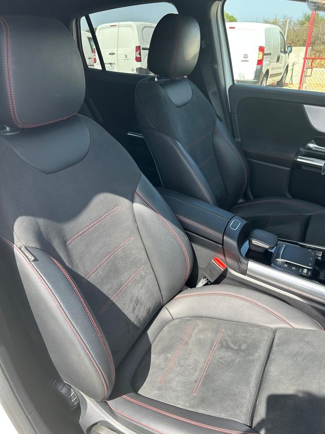 Mercedes-Benz GLA GLA 200 D