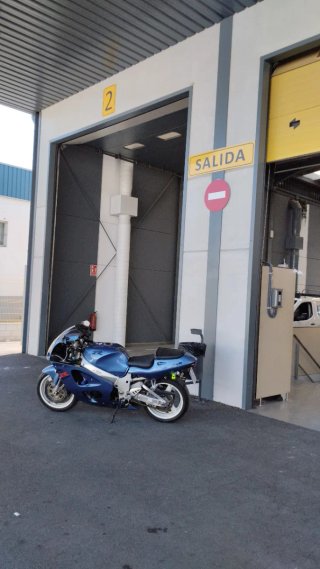 Suzuki GSX-R 750 SRAD 1999 | Inyección original