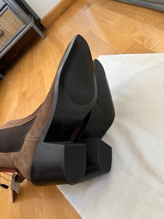 Botines tacón serraje marrón