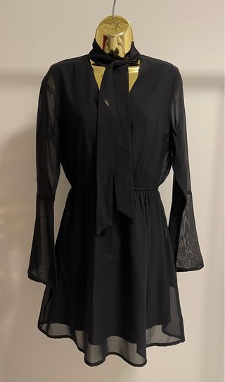 Vestido H&M preto manga comprida