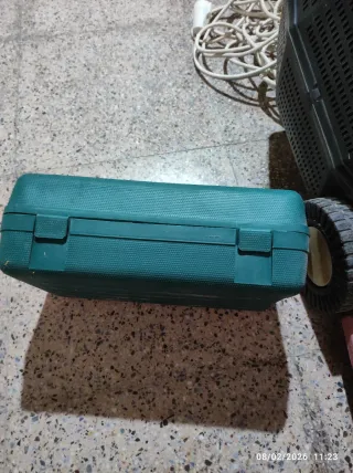 Radial pequeña con maletín