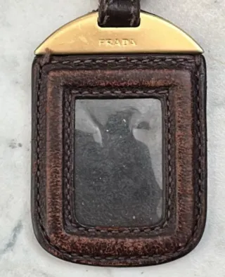 Portachiavi Prada in pelle marrone