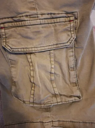 Pantaloncini cargo beige uomo