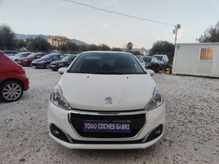 Peugeot 208 2015
