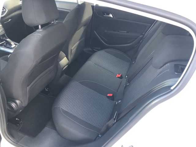 Peugeot 308 style 1.5hdi 130cv etg8 2018