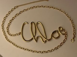 Cintura dorata con nome chloe