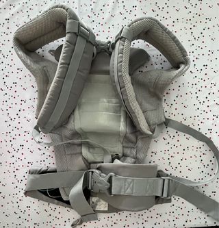 Mochila Portabebés Mein Kind Gris