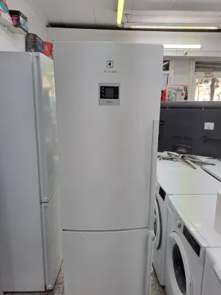 ◇Nevera Electrolux 1.85m + garantía + envio◇