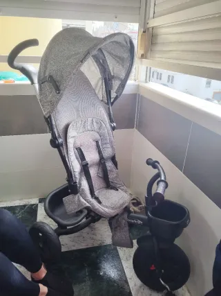 Triciclo Kinderkraft gris