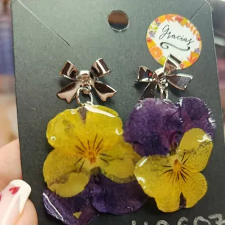 Pendientes de pensamientos naturales