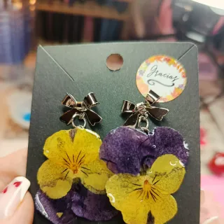 Pendientes de pensamientos naturales