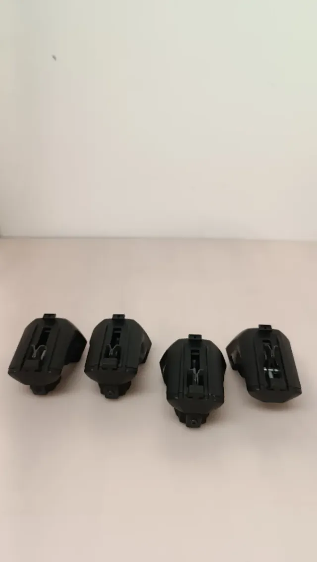 Thule 7104 Jgo. Pies EVO Raised Rail W8Y4312