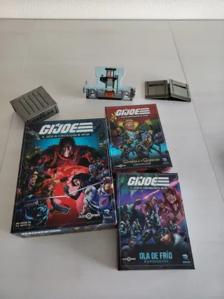 GI JOE Juego de mesa + 2 Expas + Resistid! Regalo