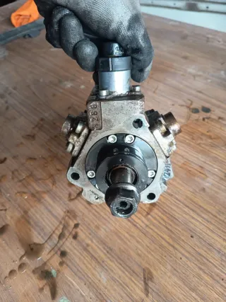 Bomba Inyección Gasoil Renault Master II Bosch