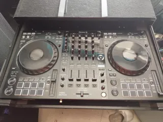 Controlador DJ Pioneer DDJ-FLX10