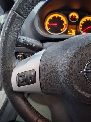 OPEL Corsa 1.3 CDTi CMon