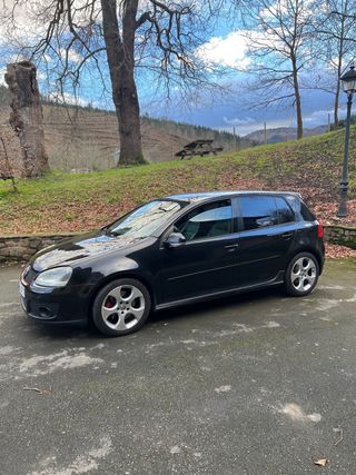 Volkswagen Golf 5 GTI