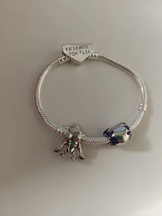 Pulsera + charms Stranger Things