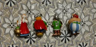 Lot 4 Plastoy Figurine Asterix Obelix Panoramix