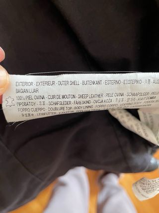 Cazadora Zara Piel Negra Talla S de mujer