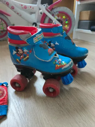 Patines infantiles con protecciones