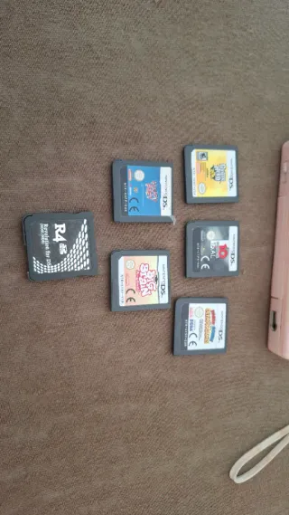 Nintendo DS Lite + funda + Juegos + Magia