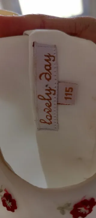 VESTIDO DE COMUNIÓN BLANCO CON FLORES