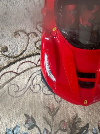 Ferrari telecomandata rossa