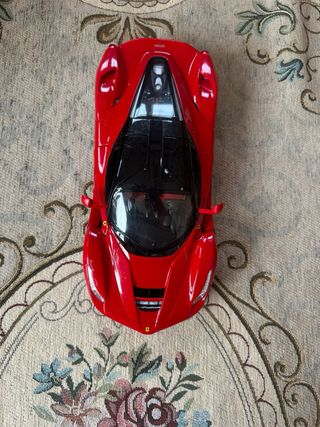 Ferrari telecomandata rossa