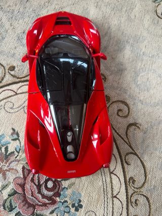 Ferrari telecomandata rossa