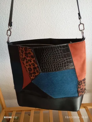 Bolso parfois nuevo,varias posiciones del asa.