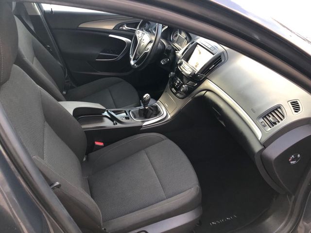 Opel Insignia 2.0cdti 140cv sport tour 2014