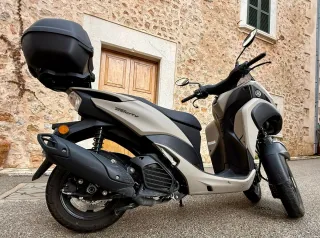 Yamaha Tricity 125 Beige/Negro