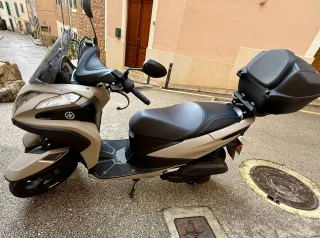 Yamaha Tricity 125 Beige/Negro