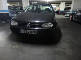 Volkswagen Golf 2003