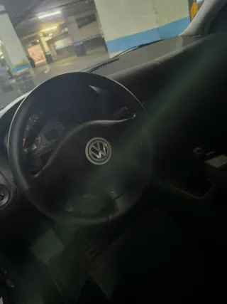 Volkswagen Golf 2003