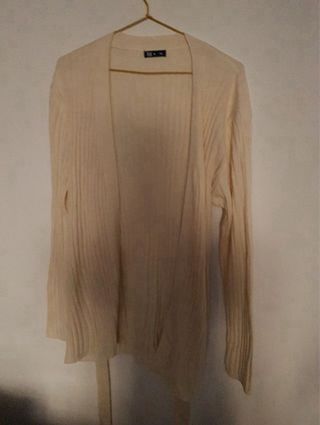 Cárdigan con jersey sin mangas y jersey a rayas