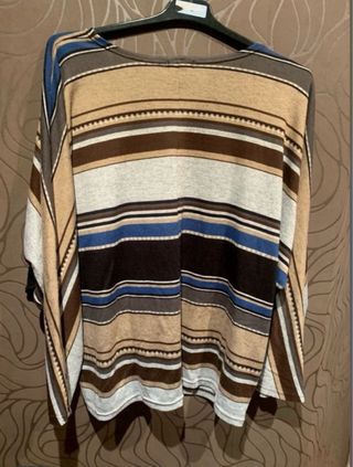 Cárdigan con jersey sin mangas y jersey a rayas