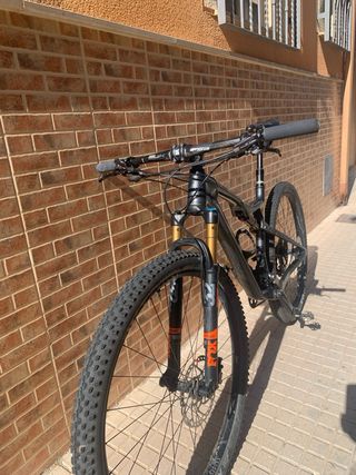 Orbea Oiz Carbono. Talla L. Kashima. XT. DT Swiss