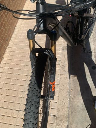 Orbea Oiz Carbono. Talla L. Kashima. XT. DT Swiss