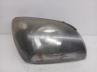 Faro derecho 921020z010 kia sportage (km) 219665