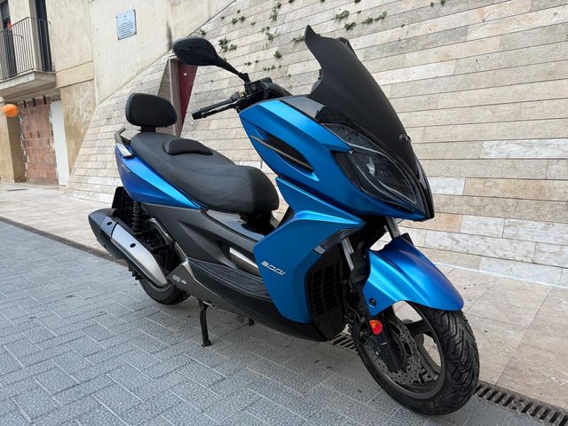 KYMCO K-XCT 300