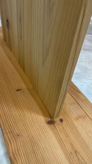 Expositor de madera para calcetines