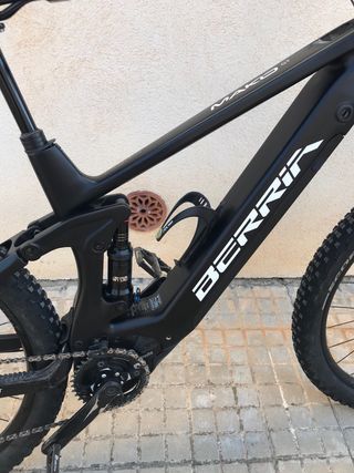 Bicicleta Eléctrica Berria Mako GT