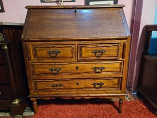 Escrivaninha em madeira - Bom estado