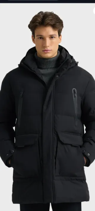 Parka Álvaro Moreno Negra Talla M