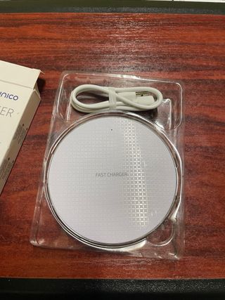 Cargador Inalámbrico Unico HC1940 Para Iphone