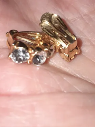 Pendientes oro acero con piedras blancas